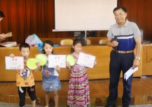 江 蘇 瑞 昕 關(guān) 愛 小 候 鳥